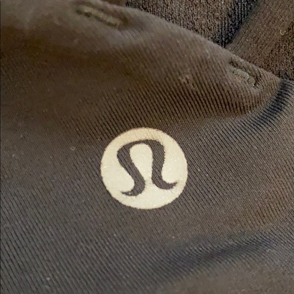 Lulu Lemon Sports Bra - black - Picture 3 of 3